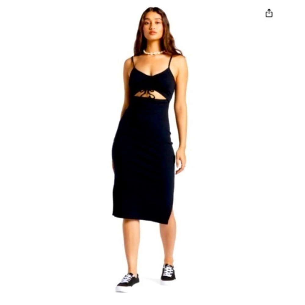 NWOT Roxy Black Wavey Ribbed cutout dress